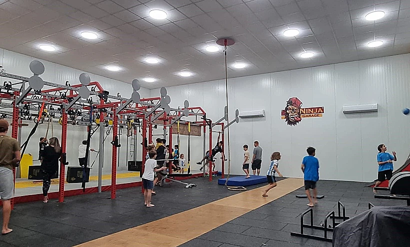 מתחם נינג'ה גאראג' בעין יהב