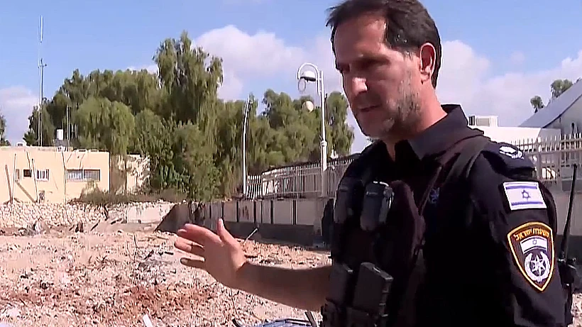 שדרות חרבות ברזל מפקד מחוז דרום במשטרת ישראל, ניצב אמיר כהן