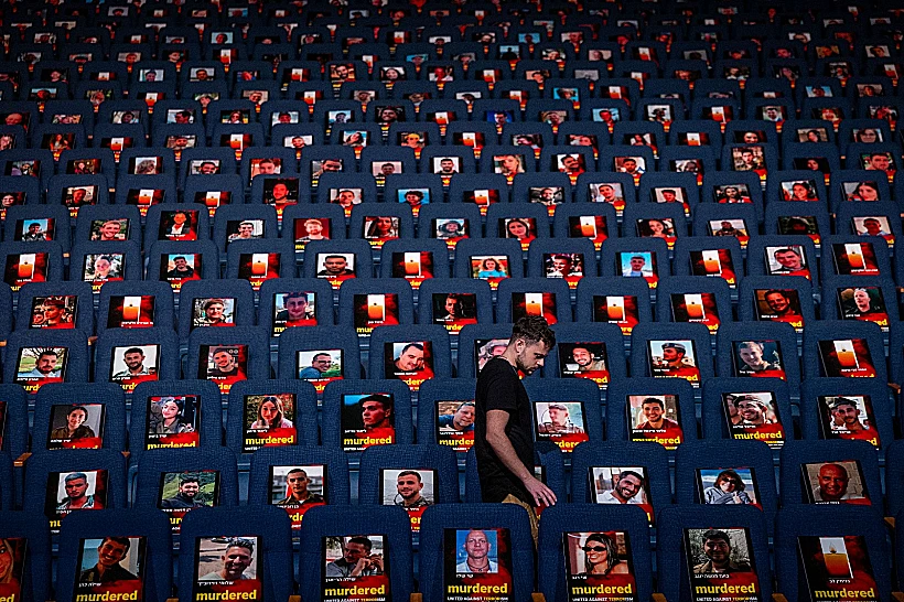 קמפייל של משפחות החטופים