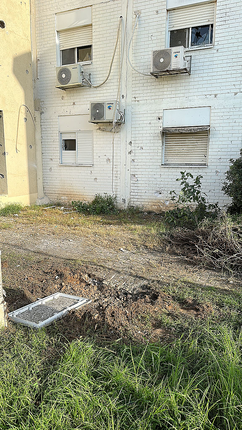 רקטות נפילות חרבות ברזל