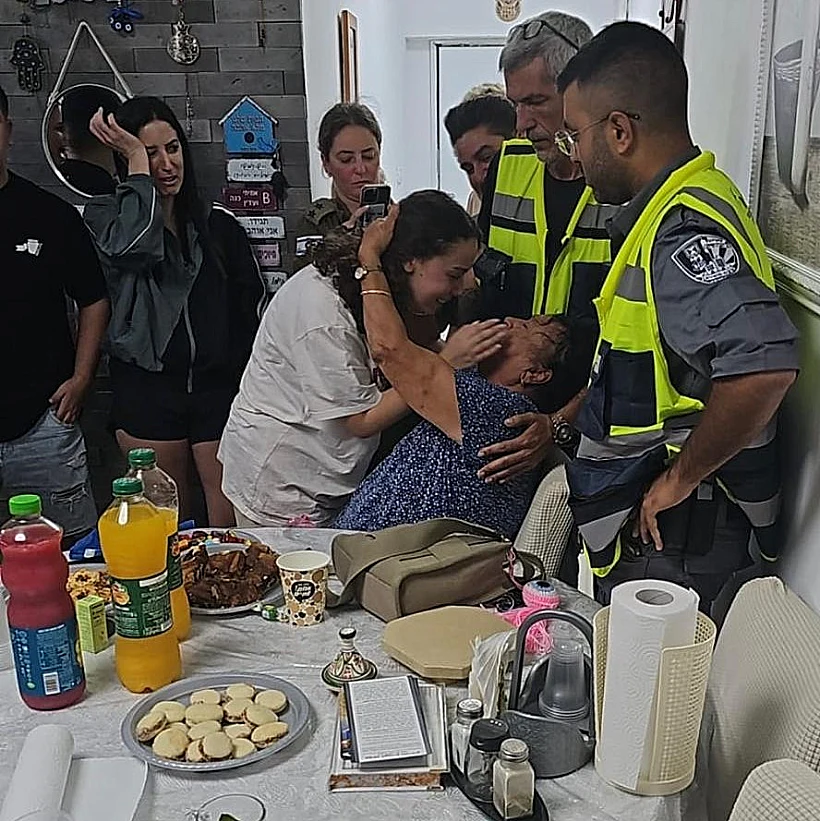 תמונה ראשונה מהפגישה של אורי מגידיש וסבתה