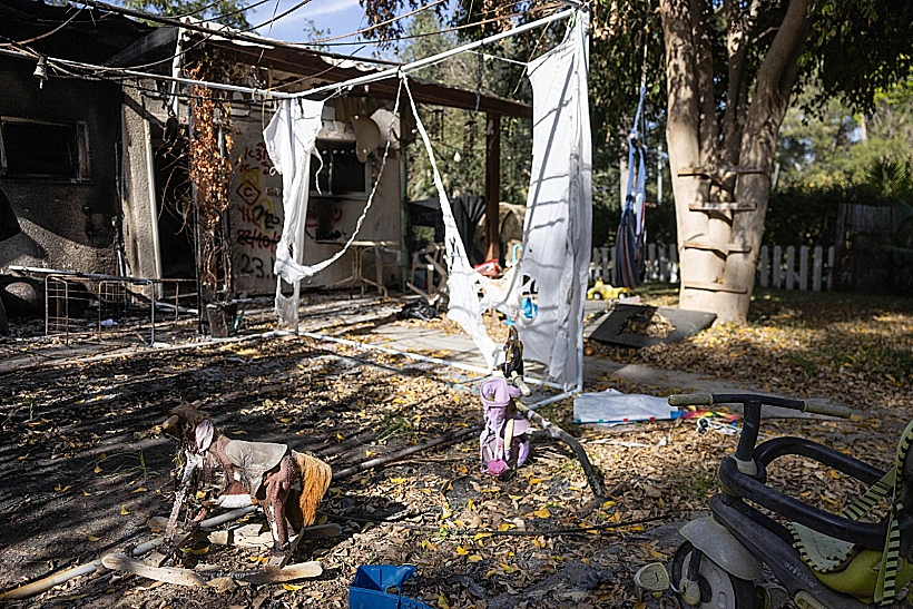 ההרס והחורבן אחרי הטבח בקיבוץ ניר עוז