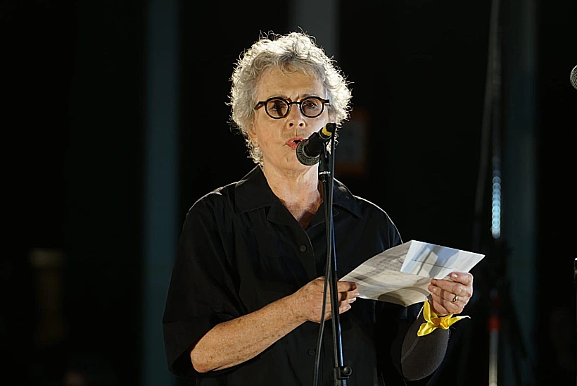 לאורה ריבלין, הבימה, מיצג המיטות הריקות למען השבויים והחטופים