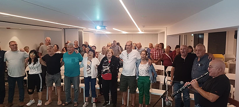 ערב שירה במלון סופיה כנרת