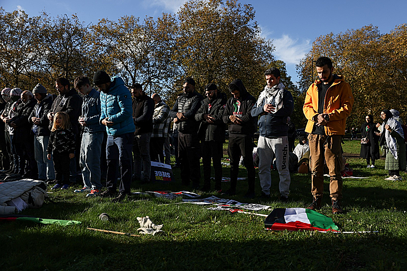 תפילה מוסלמית במהלך הצעדה, היום