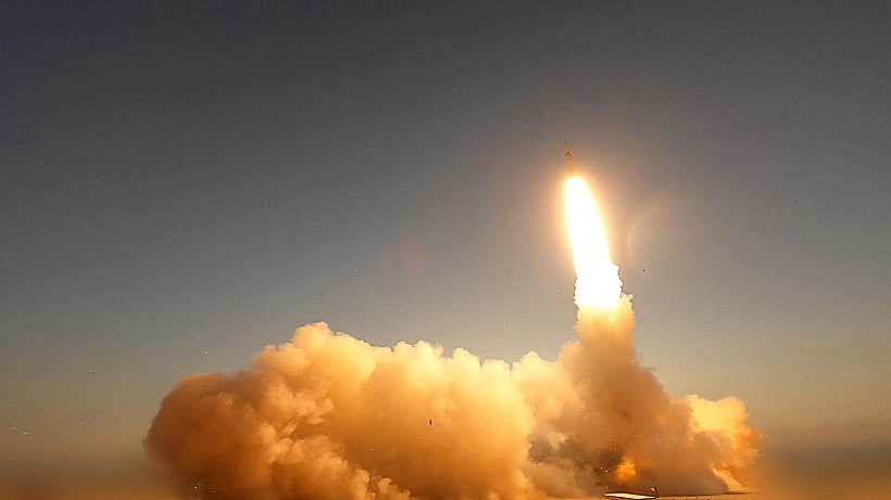 שיגור טיל ה"חץ