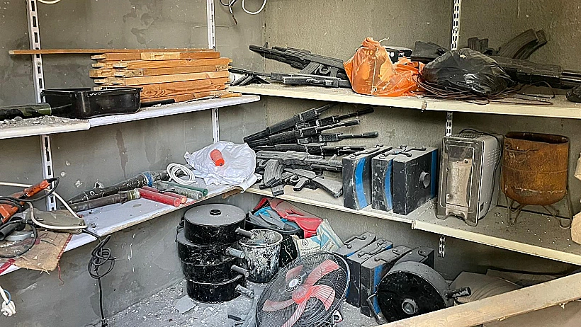 אמצעי הלחימה שנמצאו בבסיס ההכשרות של חמאס