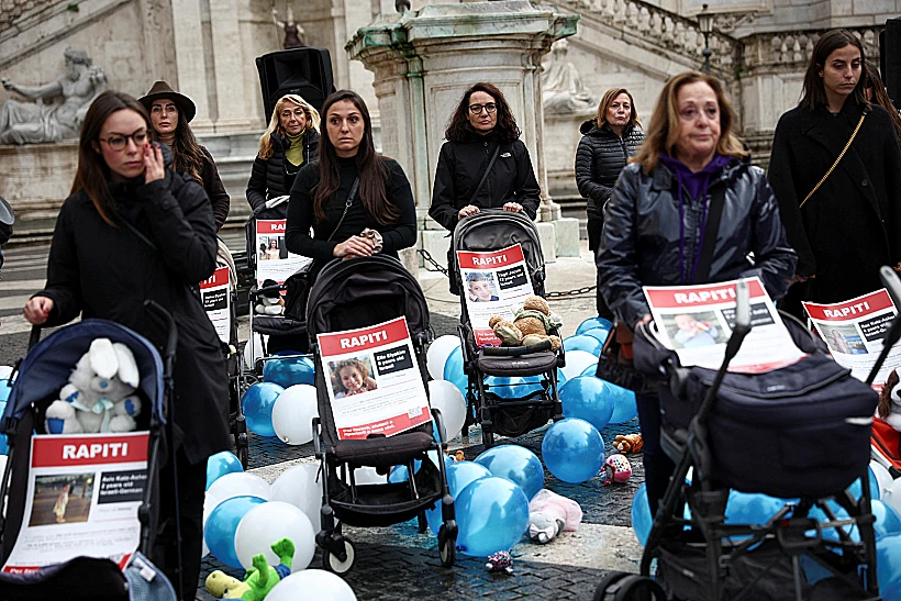 Jewish Community Gather One Month On From October 7th Attack, In Rome