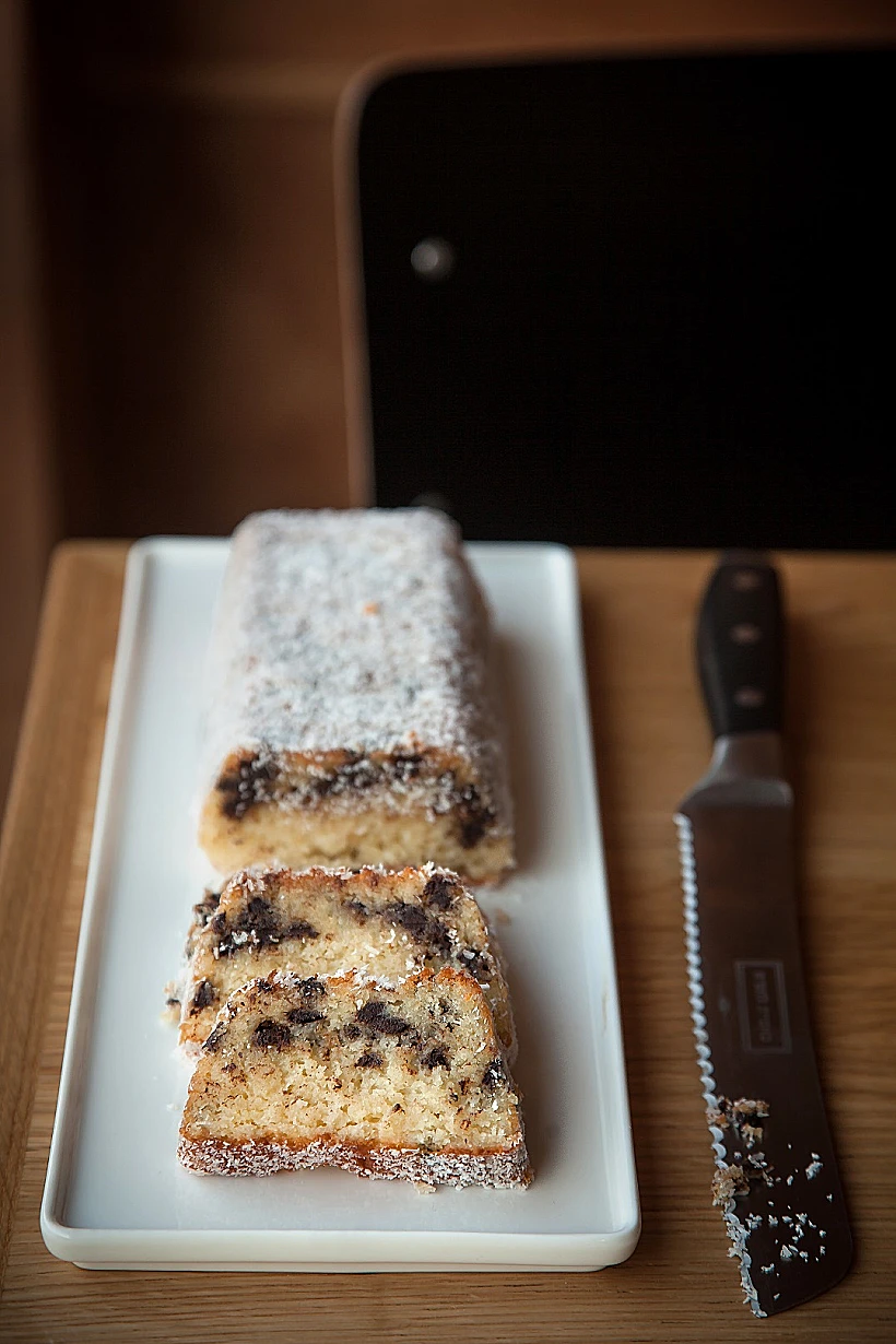 עוגה בחושה קוקוס שוקולד של לחמים