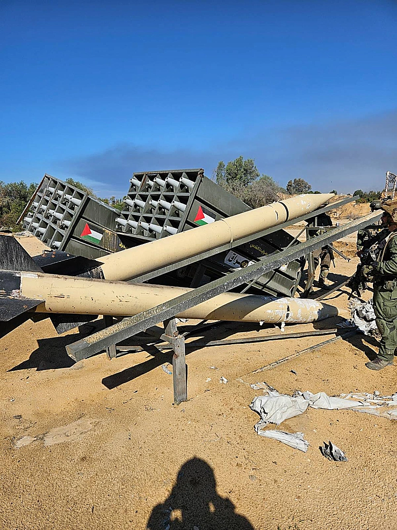 רקטות ומשגרים שאותרו במוצב עזה ג'יהאד איסלאמי חרבות ברזל