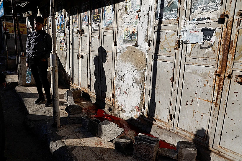 ההרס בדירה שהותקפה במחנה בלאטה בשכם