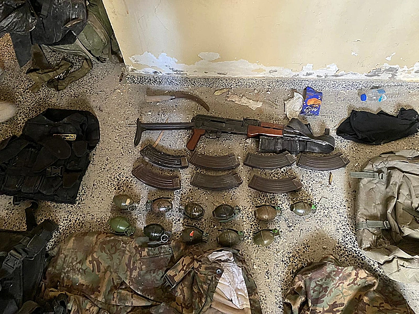 אמצעי לחימה שאותרו בפשיטה של לוחמי דובדבן