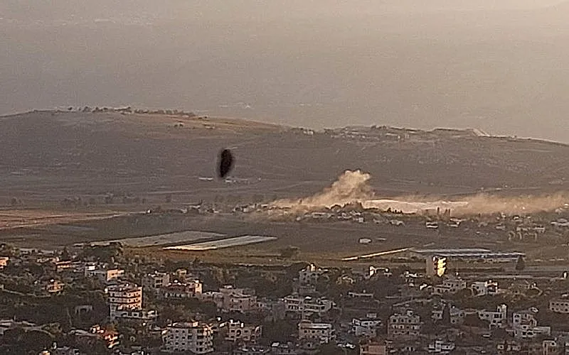 עשן מיתמר בעקבות ירי נ"ט לעבר מטולה