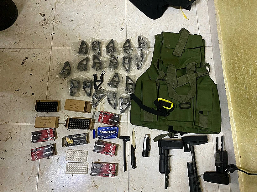 אמצעי הלחימה שהוחרמו במחנה הפליטים בלאטה