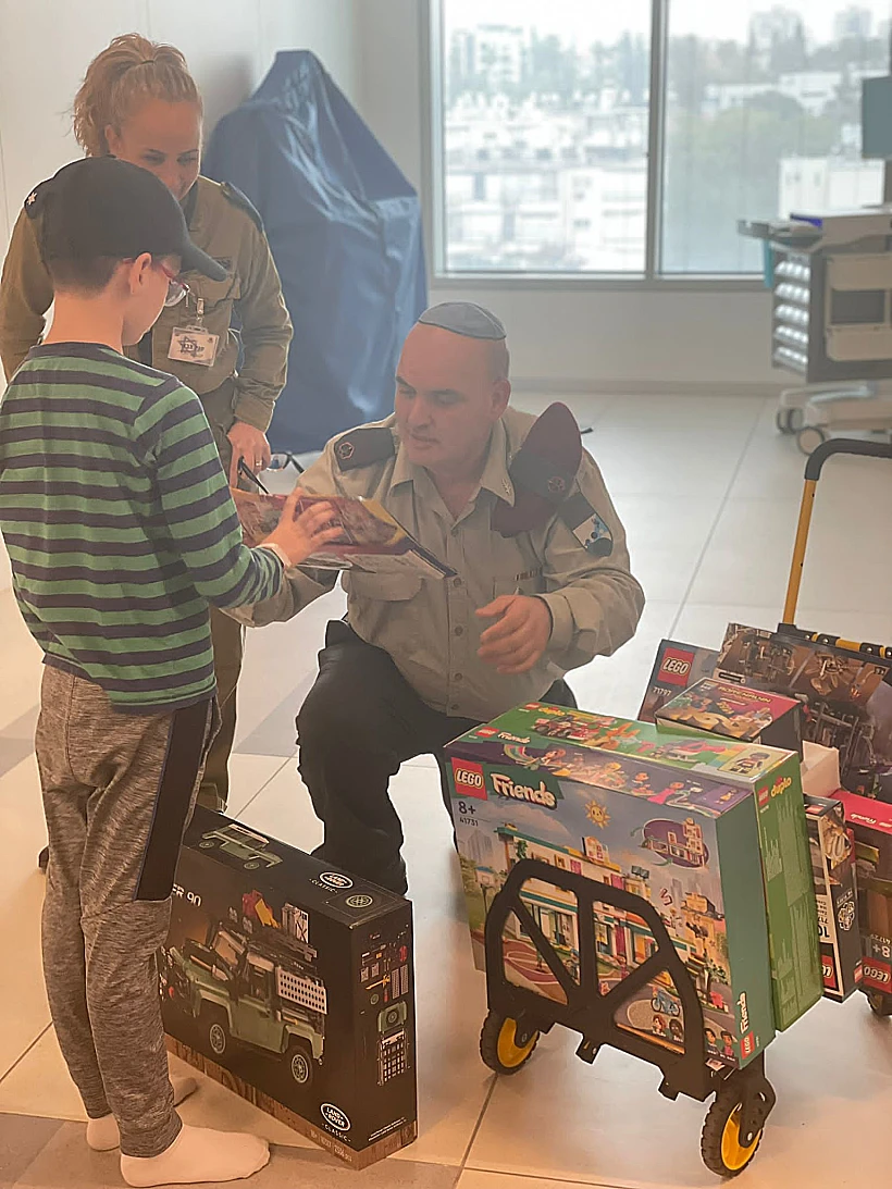 אוהד מונדר חרבות ברזל