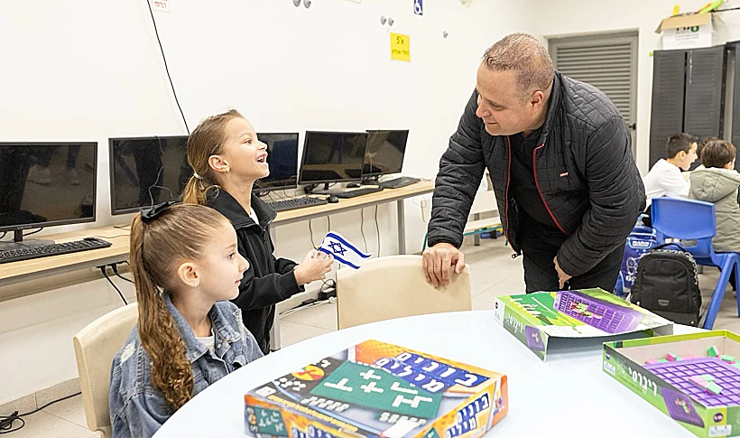 חרבות ברזל בית ספר מערכת החינוך באשקלון חזרה לפעילות