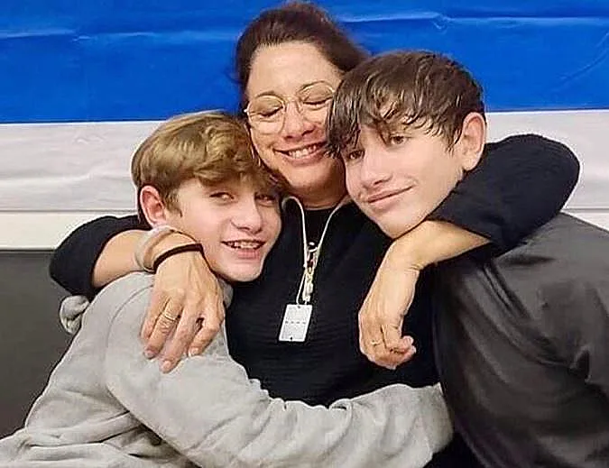 רננה יעקב ובניה גיל ואור