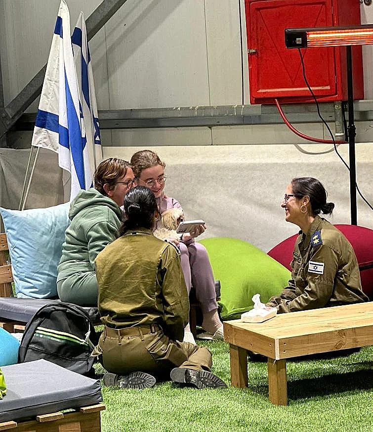 גבריאלה ומיאה ליימברג