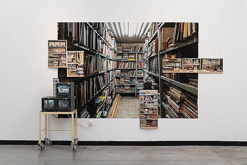 עבודה של איילת השחר כהן בגלרית דנה ביד מרדכי