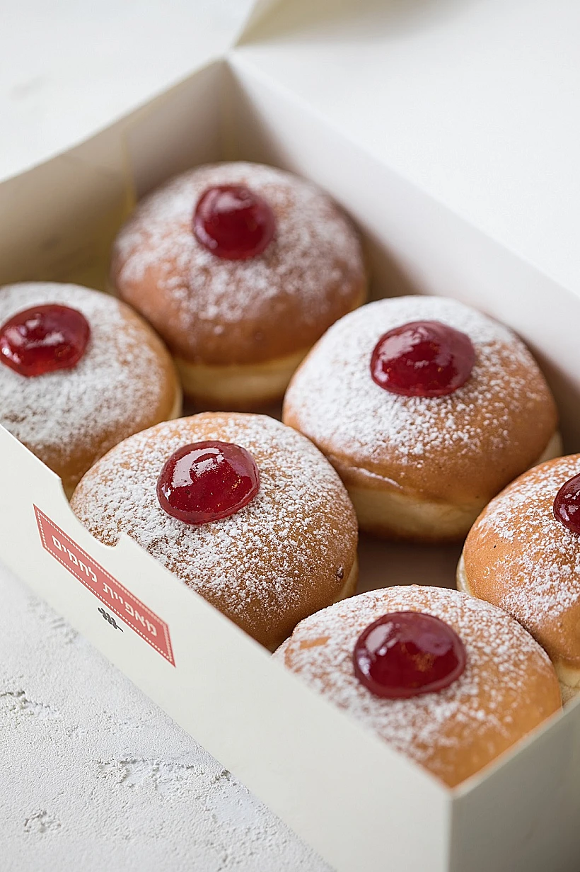 סופגניות, לחמים