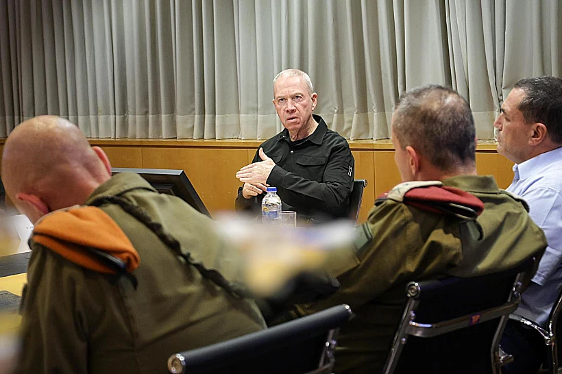 יואב גלנט חרבות ברזל