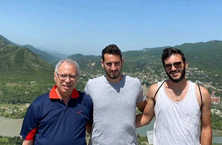 משפחת שמריז