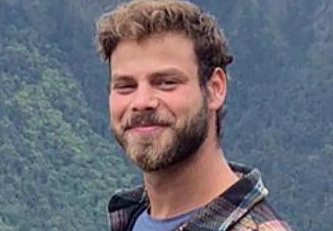 אלון אהל עדיין בשבי: "אנחנו מגבים את פעילות צה"ל אבל גם מתים מפחד"