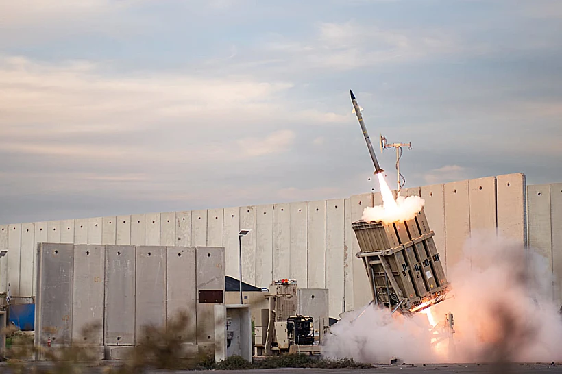 שיגור מיירטי כיפת ברזל
