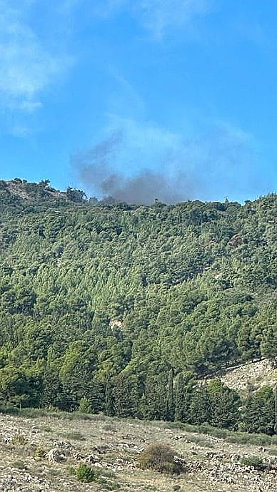 שריפה באזור רכס רמים גבול הצפון חרבות ברזל