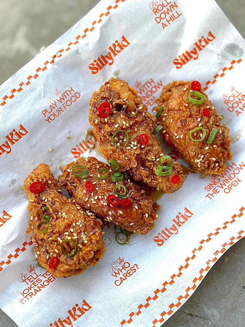 סילי קיד כנפיים מטוגנות