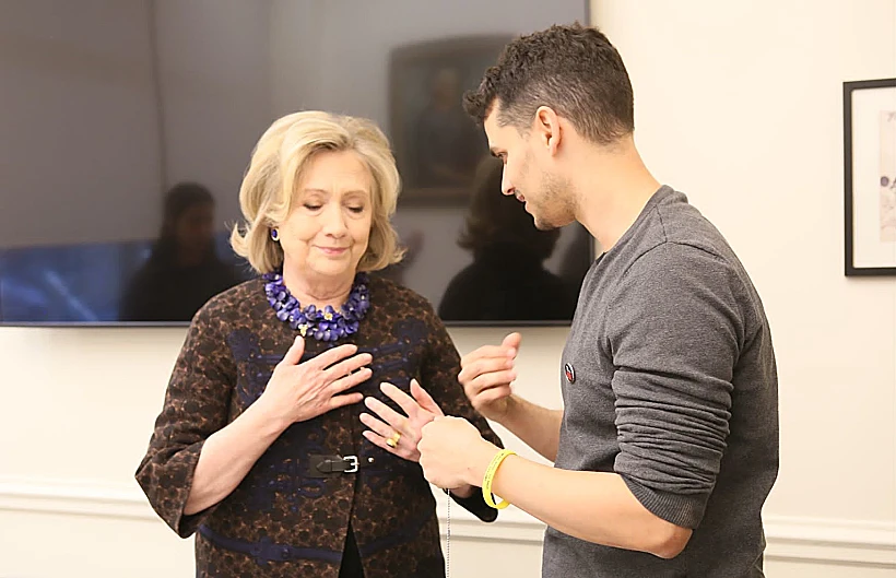 הילרי קלינטון במפגש עם משפחות החטופים