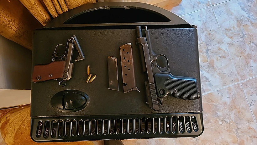 חלק מאמצעי הלחימה שהוחרמו בשטחים