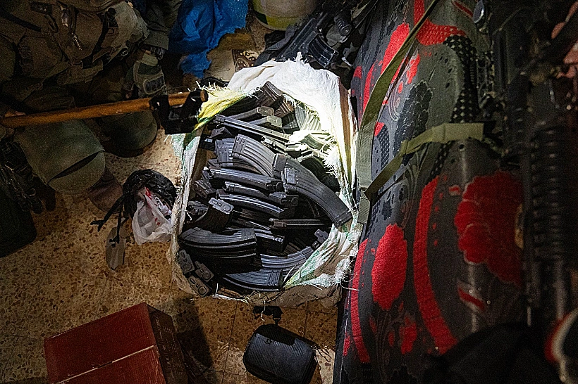 אמצעי לחימה שאותרו פשיטה בפאתי דרג' תופאח בצפון רצועה עזה