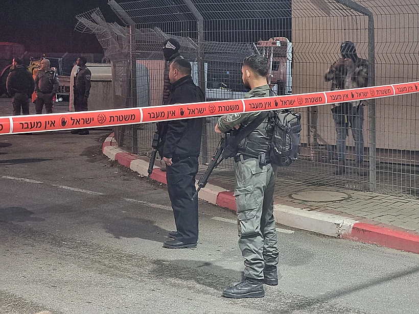 זירת הפיגוע ירושלים דקירה חרבות ברזל