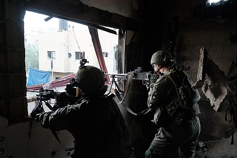 חרבות ברזל צה"ל צנחנים רצועת עזה