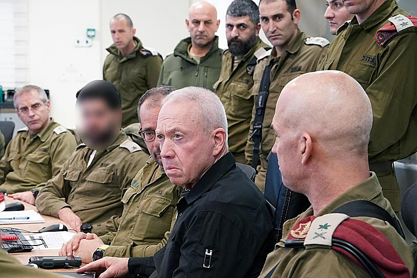 שר הביטחון יואב גלנט בהערכת מצב בגבול הצפון