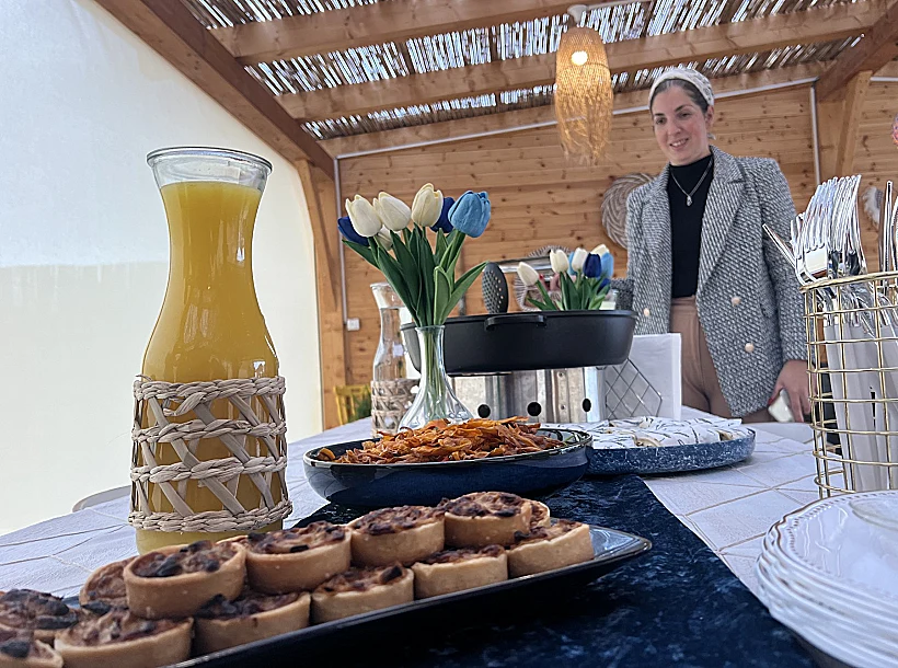 מגשי אירוח בירוחם אירן אלקבץ