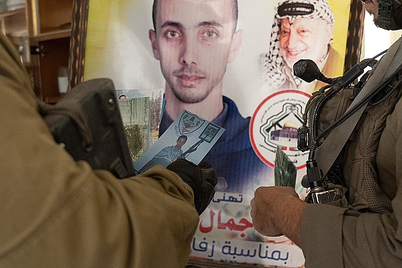 חרבות ברזל צה"ל תמונות המתעדות אימונים בנשק של תלמידי בית ספר בעזה