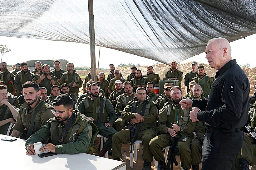 גלנט במפקדת אוגדה 98 חרבות ברזל