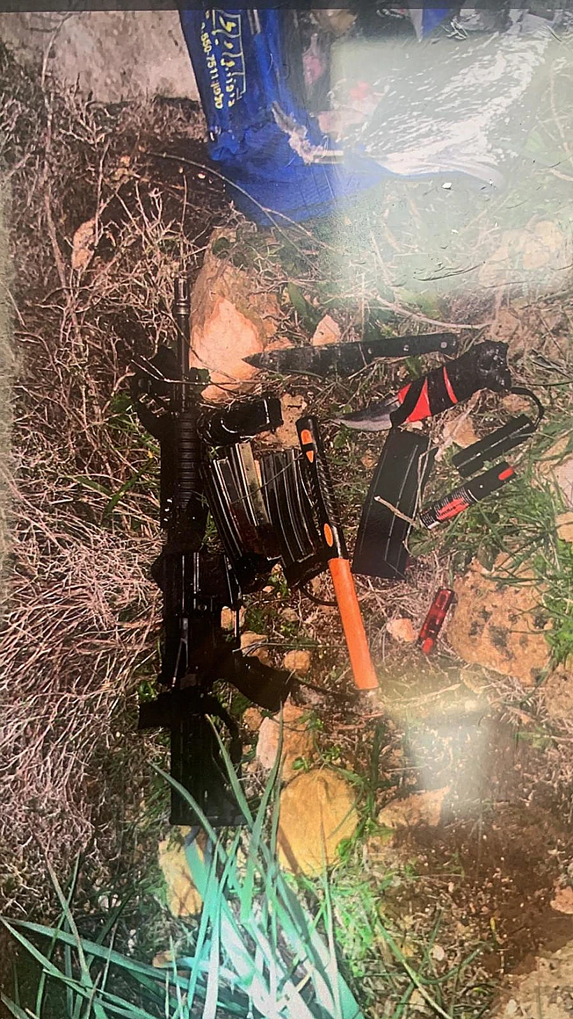 אמצעי הלחימה שאותרו על המחבלים