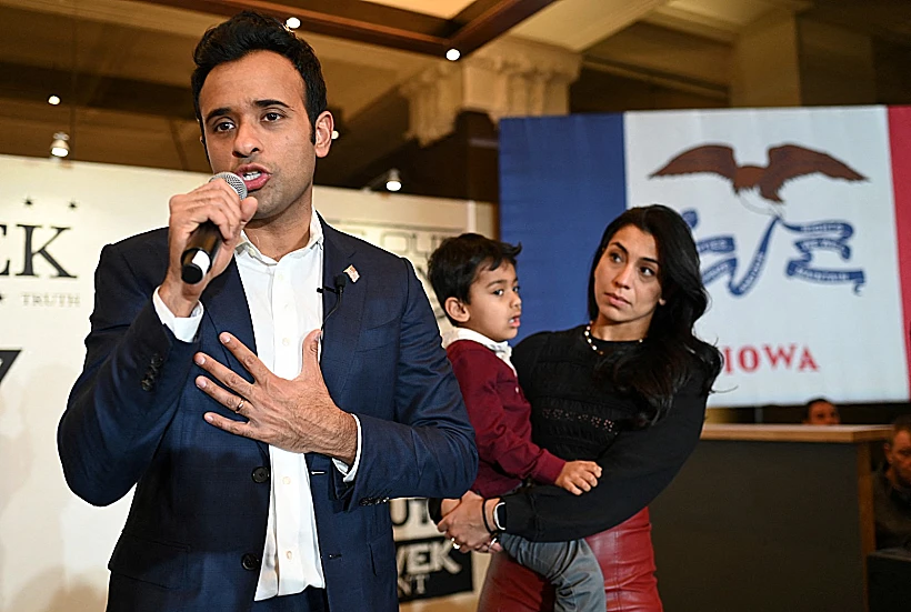 ויווק רמאסוואמי מודה בהפסד באייווה