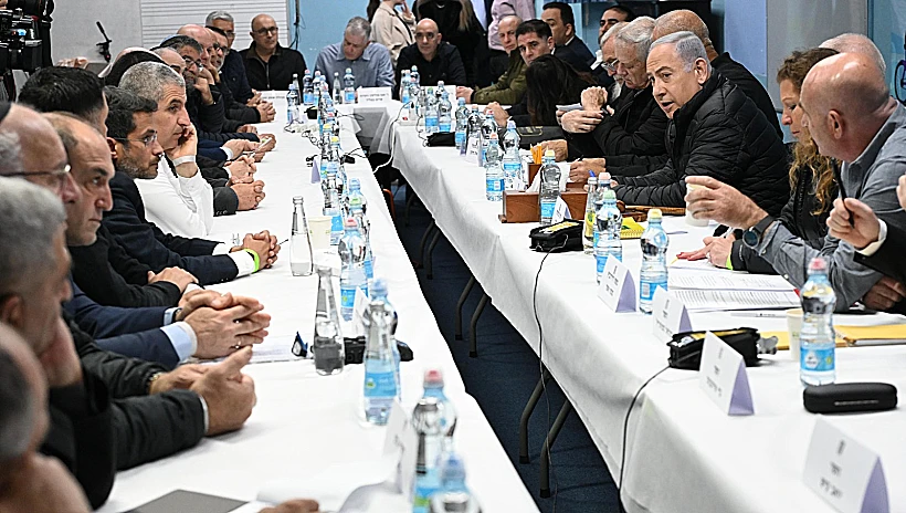 נתניהו ושריו בפגישה עם ראשי רשויות הצפון