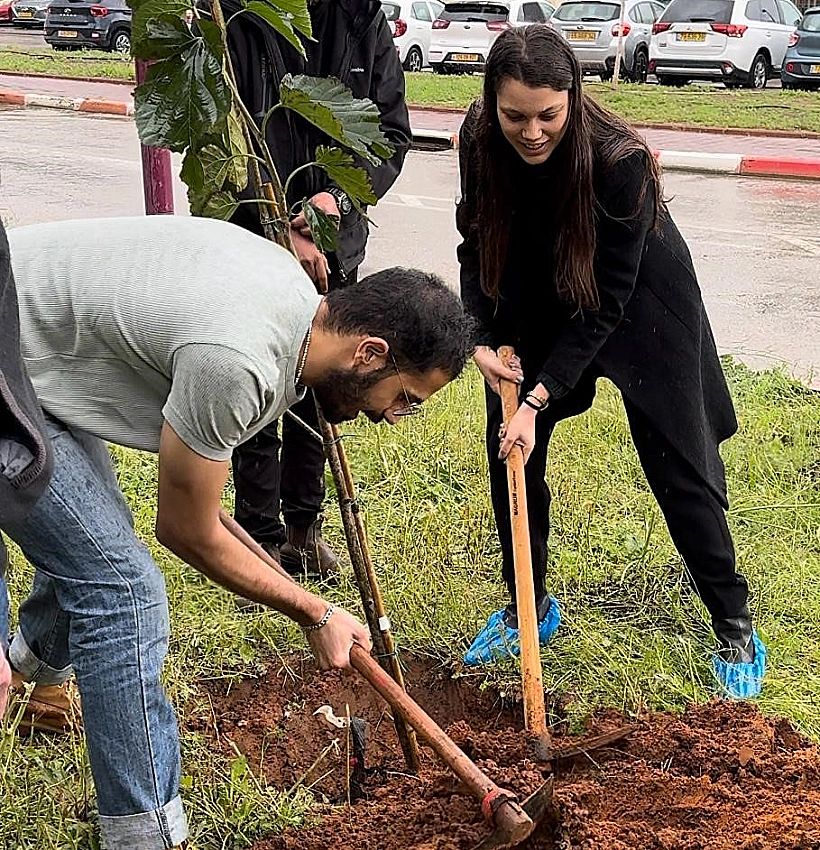 נטיעת חורשת עוטף ישראל באוניברסיטת בר-אילן