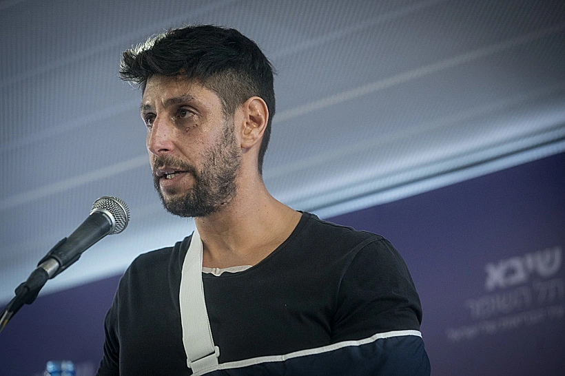 עידן עמדי במסיבת העיתונאים