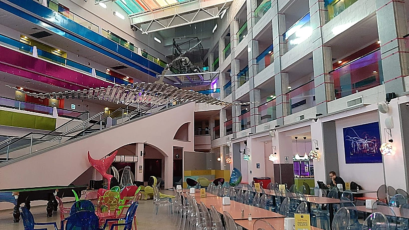 אברהם הוסטל אילת