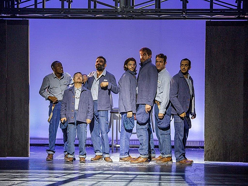 "חומות של תקווה", תיאטרון גשר