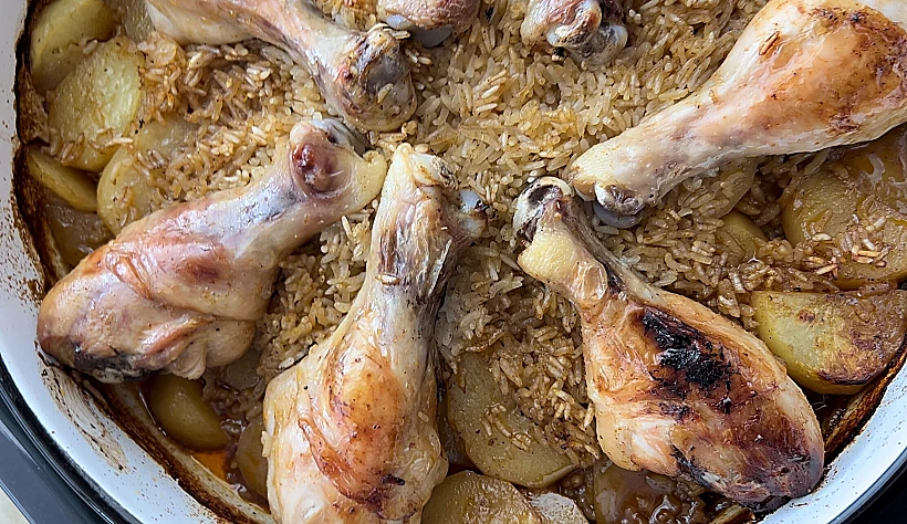 עוף עם אורז ותפוחי אדמה