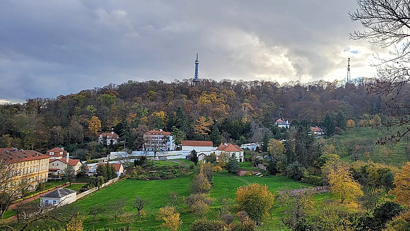 גבעת פטרין פראג