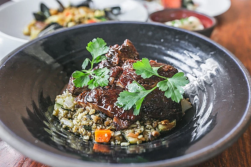 מסעדת אדמה, פריקי עם בשר ראש