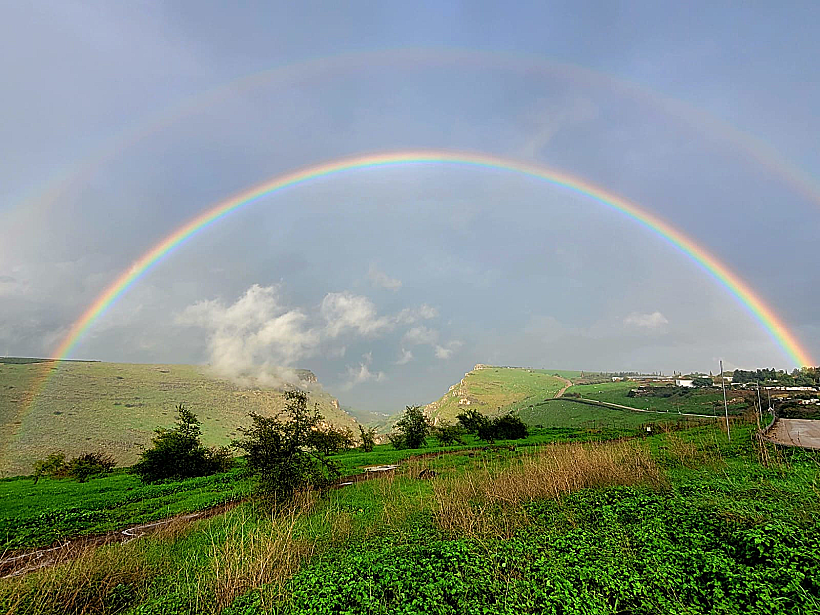 קשת מרהיבה בשמורת טבע ארבל